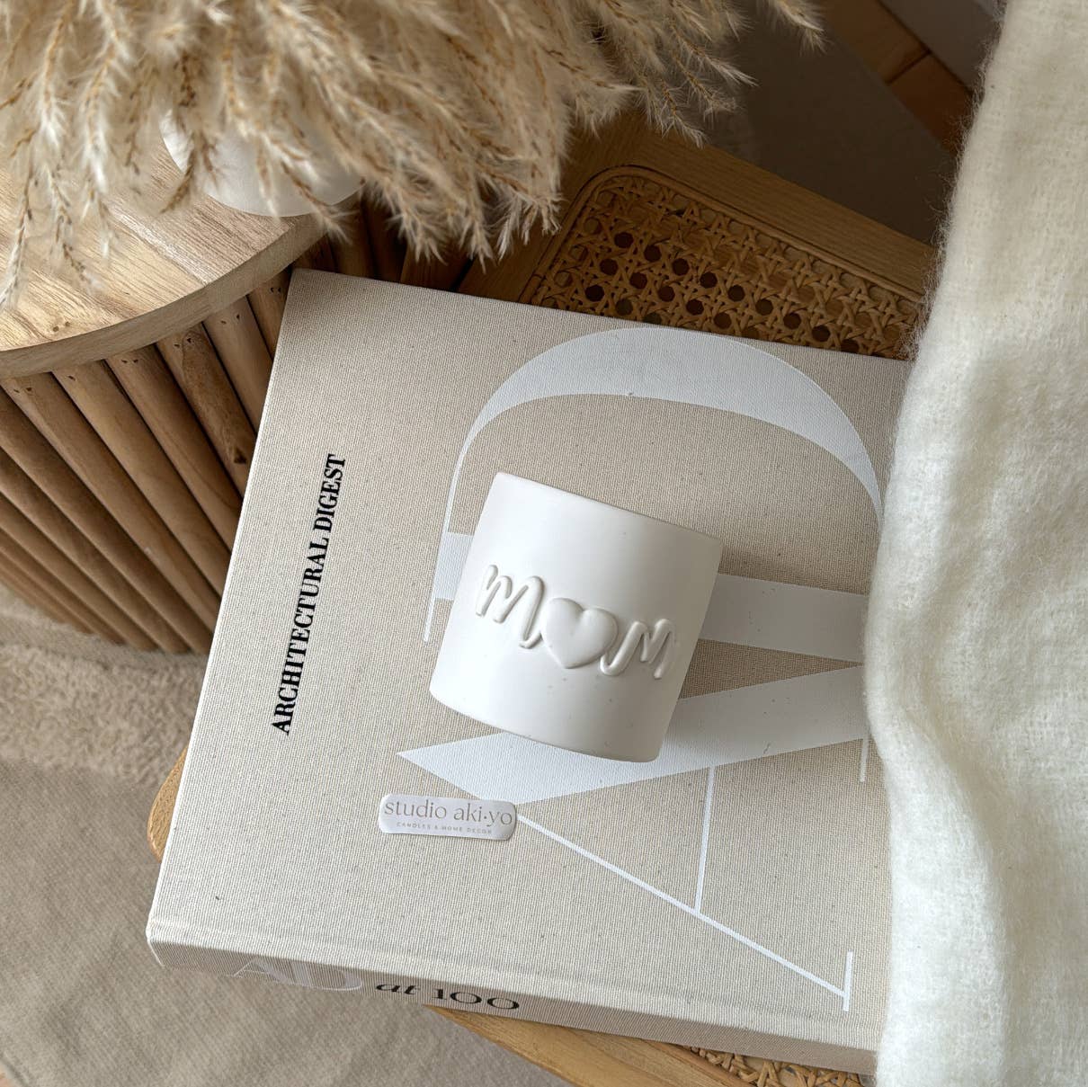 Mom Personalized Wood Wick Soy Candle | Mother's Day Gifts