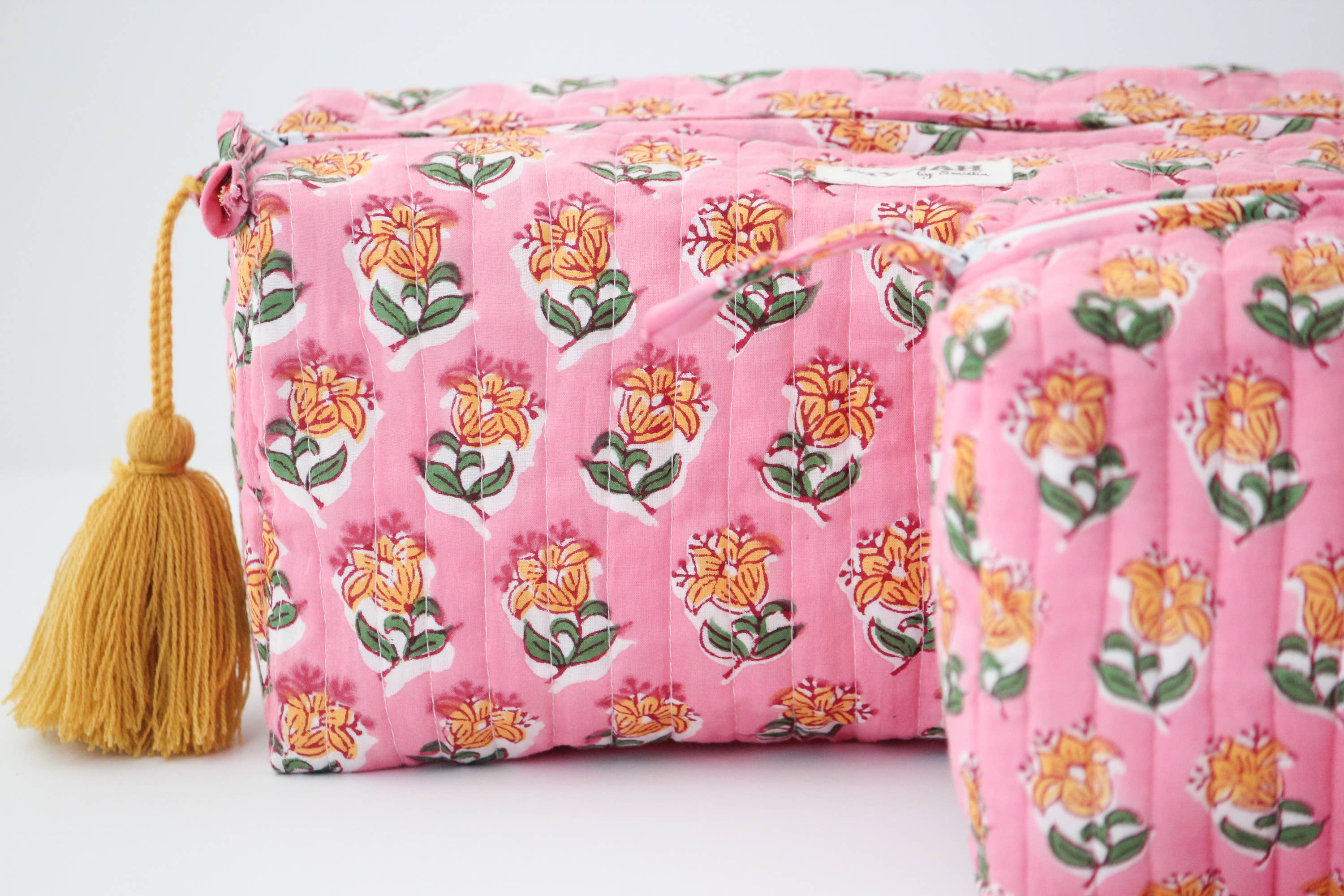 Cosmetic bag-Bubblegum motif print travel/make up/organizer/bag-Set of 3