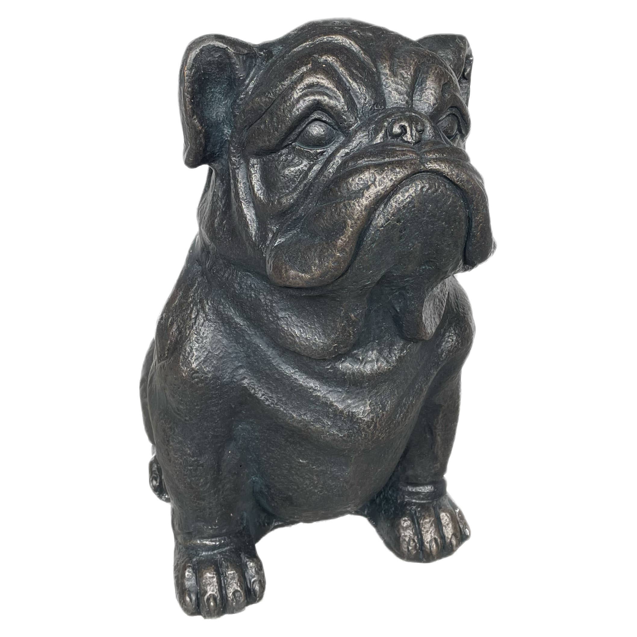 Sitting Bulldog Garden
Resin Statue 16"