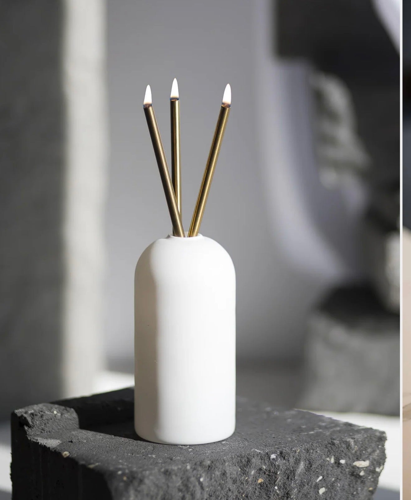 White glass vase-Wylie