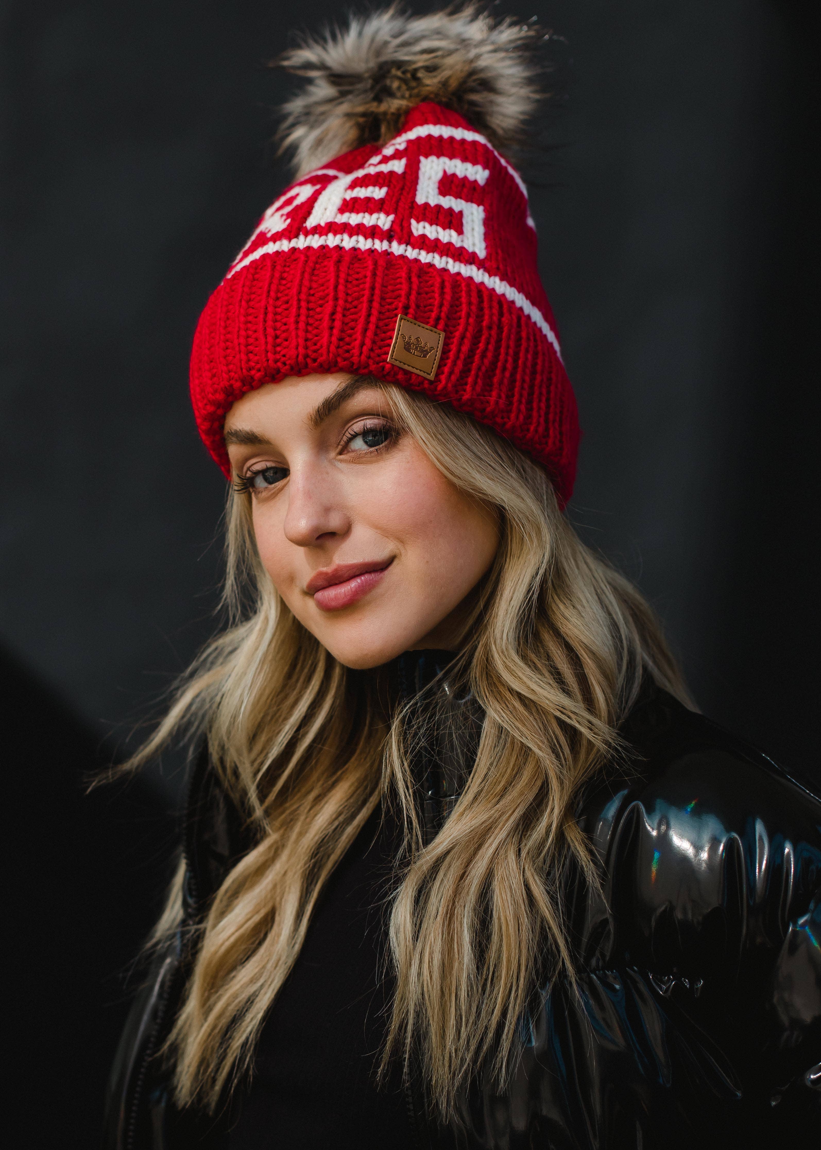Red & White Apres Pom Hat