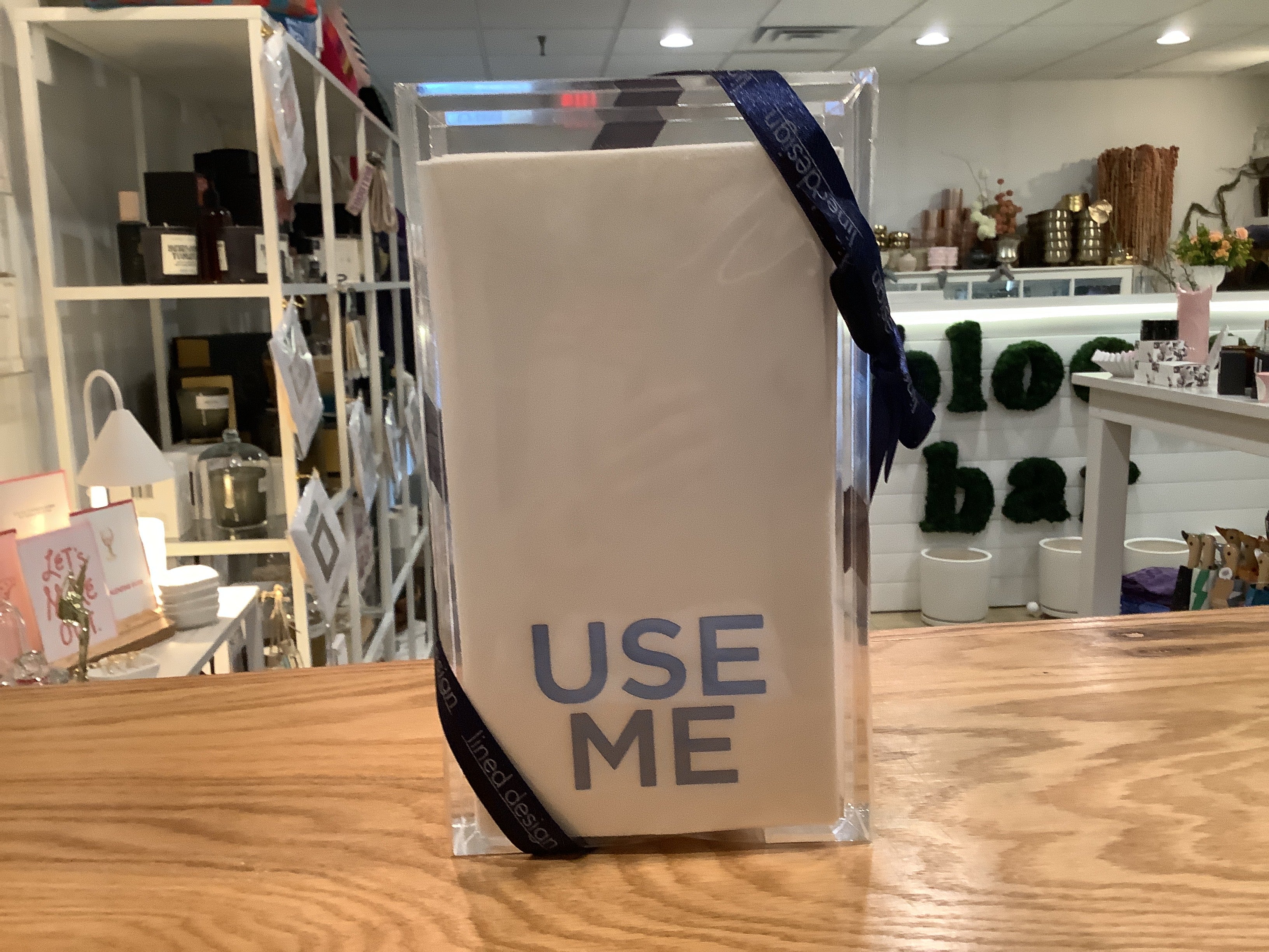 Acrylic Guest Towel Hostess Set “ Use Me”