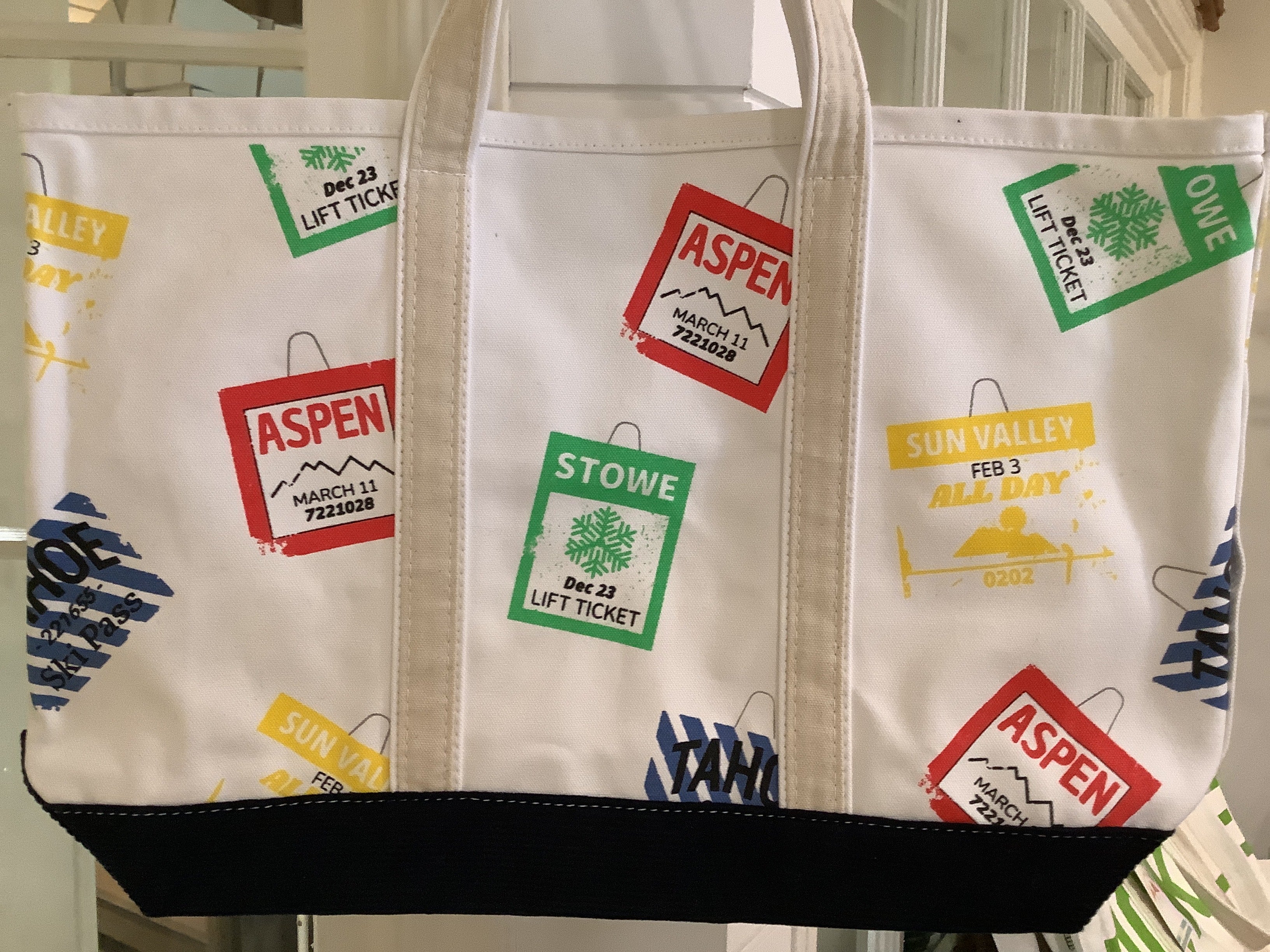 Crab & Cleek - Tote Bag- Lift Tickets