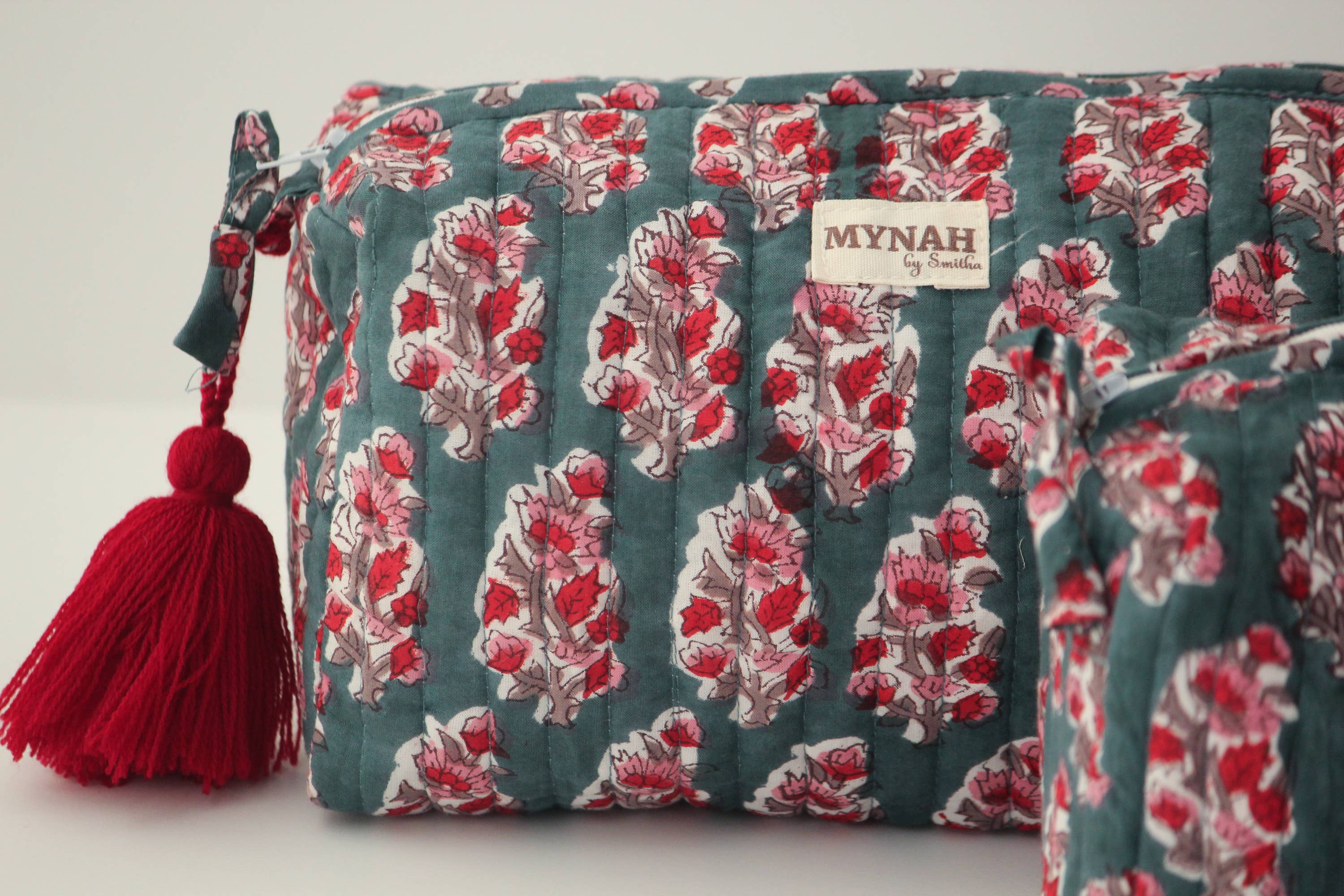 Emerald motif print travel/make up/organizer/bag-Set of 3