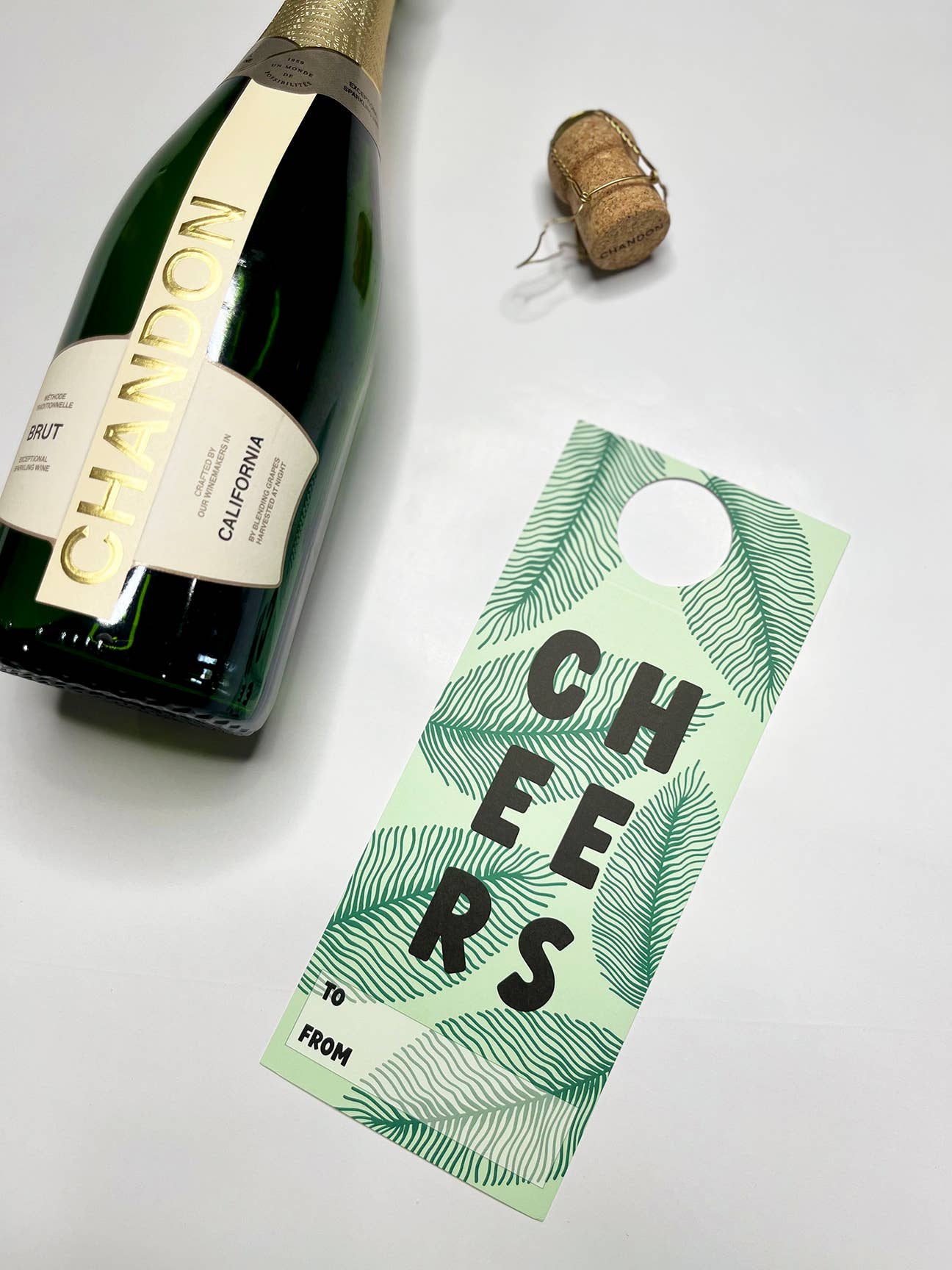 Cheers Wine Bottle Gift Tag, Hostess Gift, Happy hour