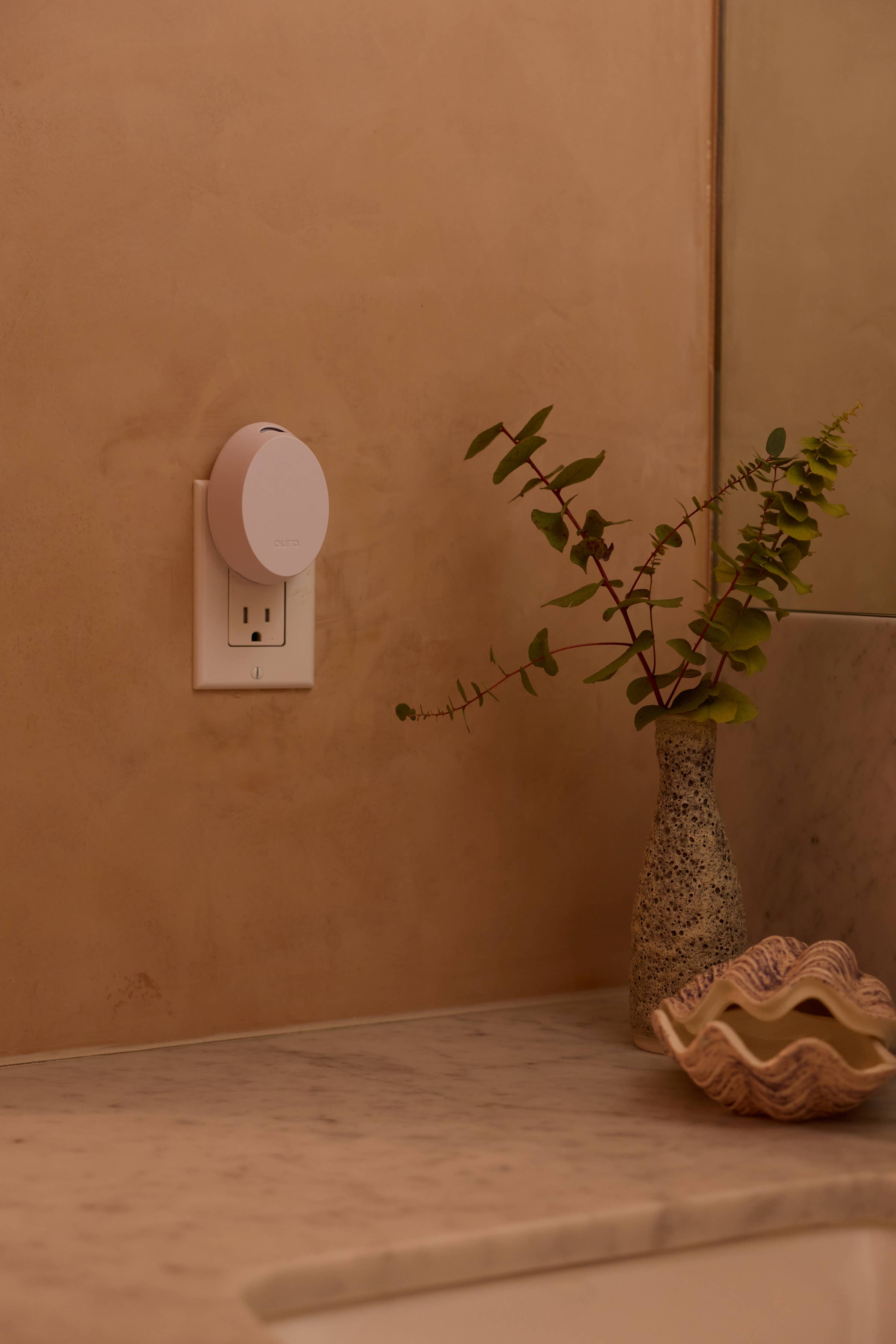 Pura Home Mini™ Smart Home Fragrance Diffuser