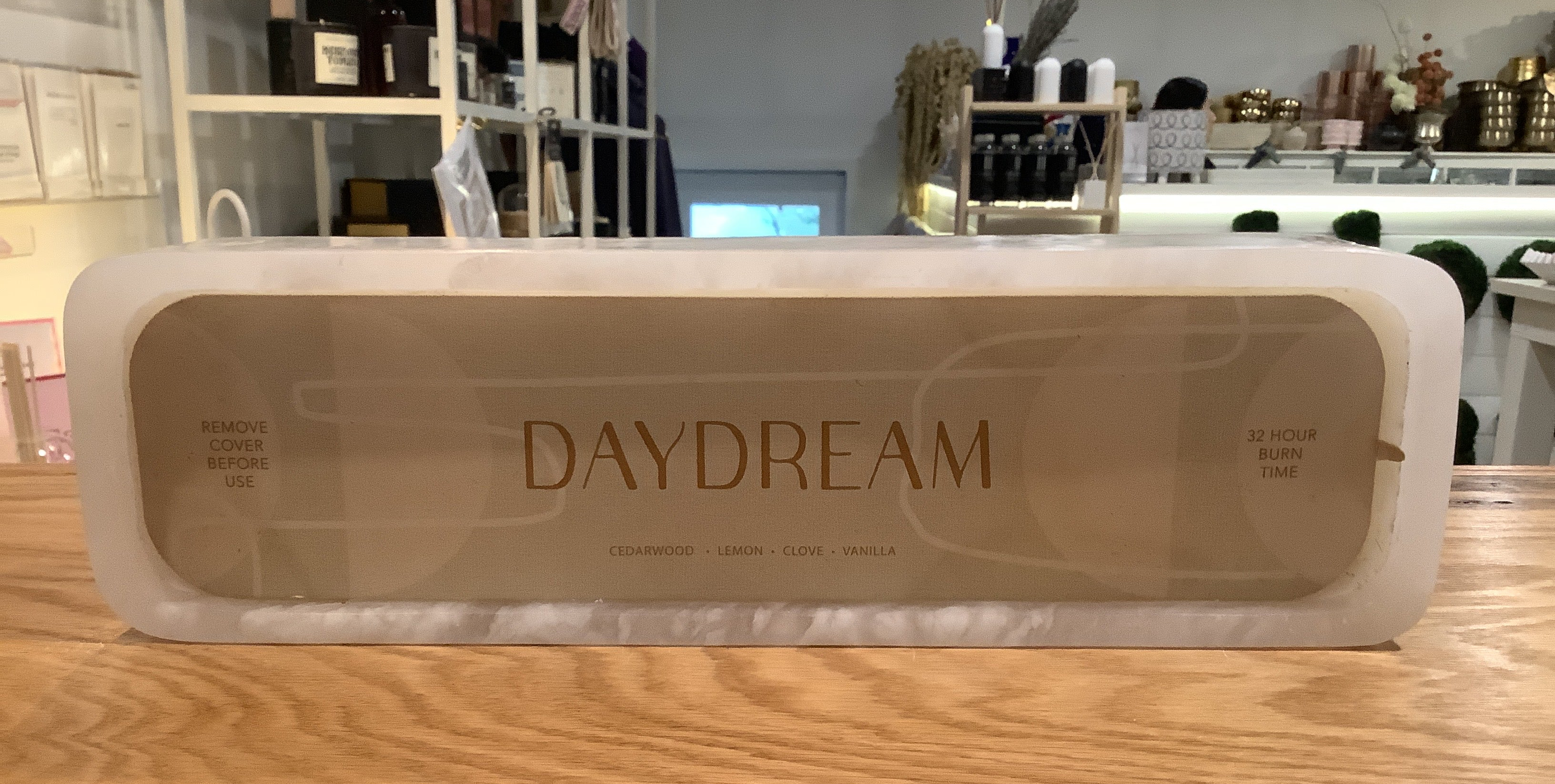 Daydream candle