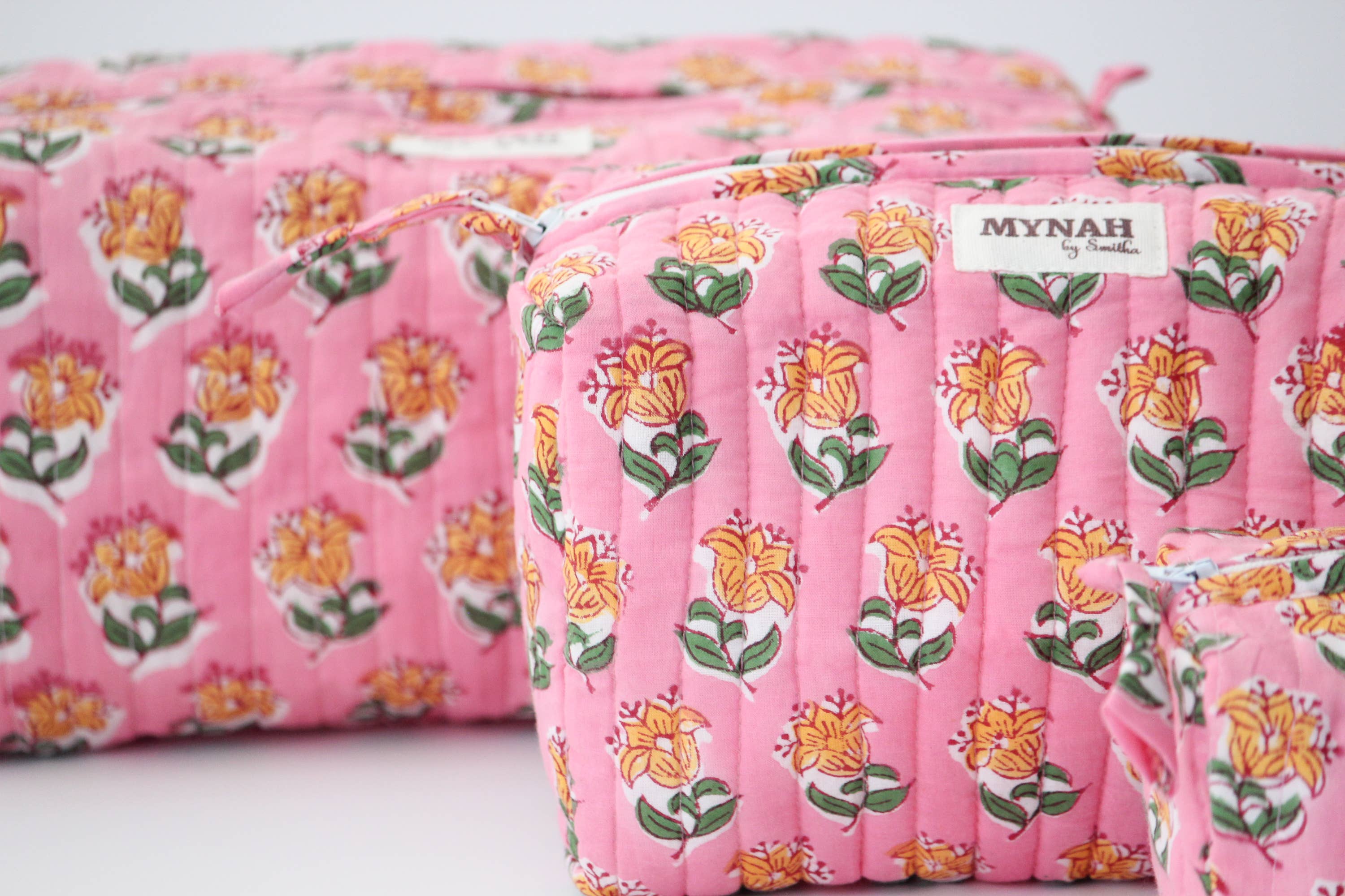 Cosmetic bag-Bubblegum motif print travel/make up/organizer/bag-Set of 3