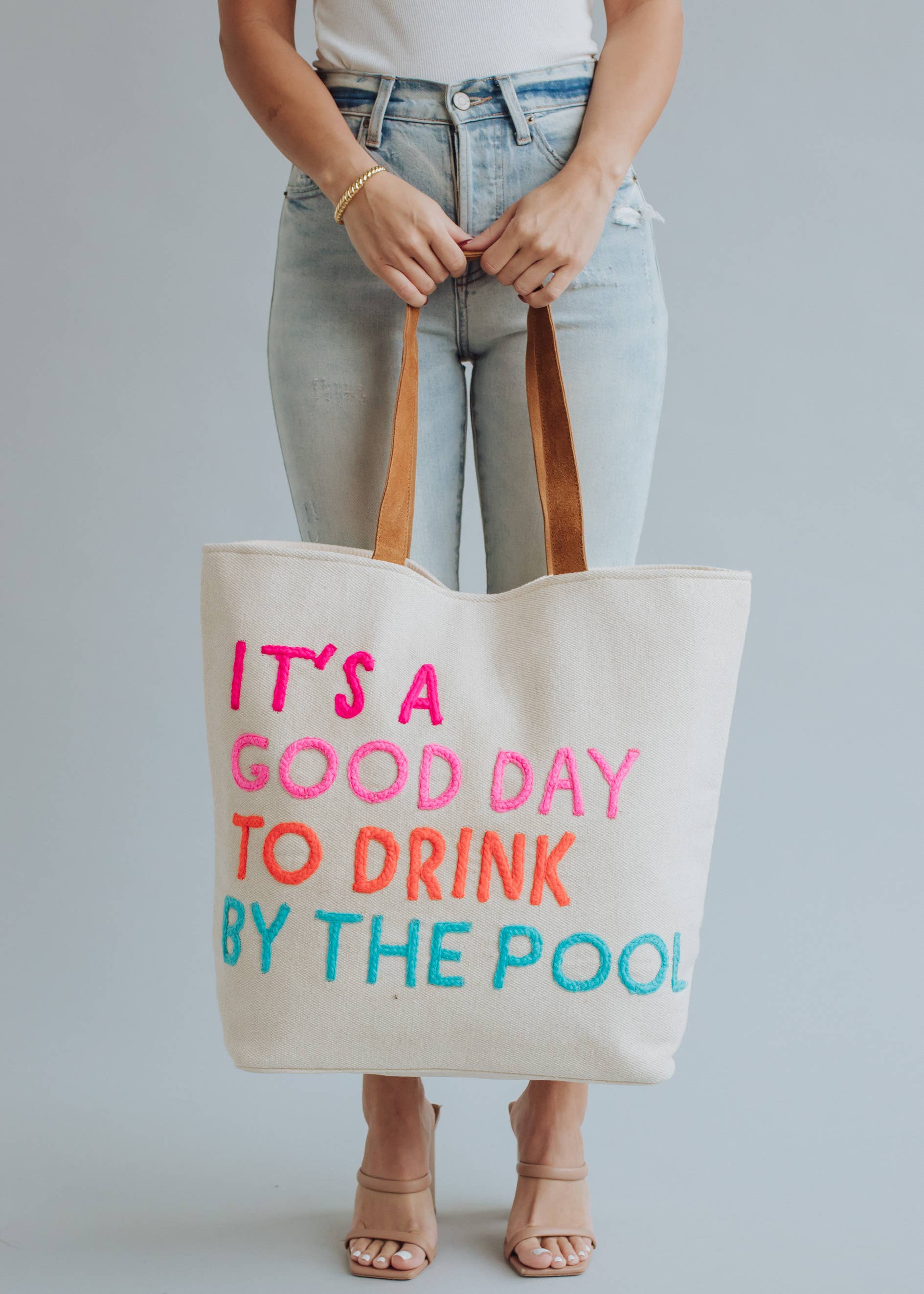 Cream Drink By The Pool Tote