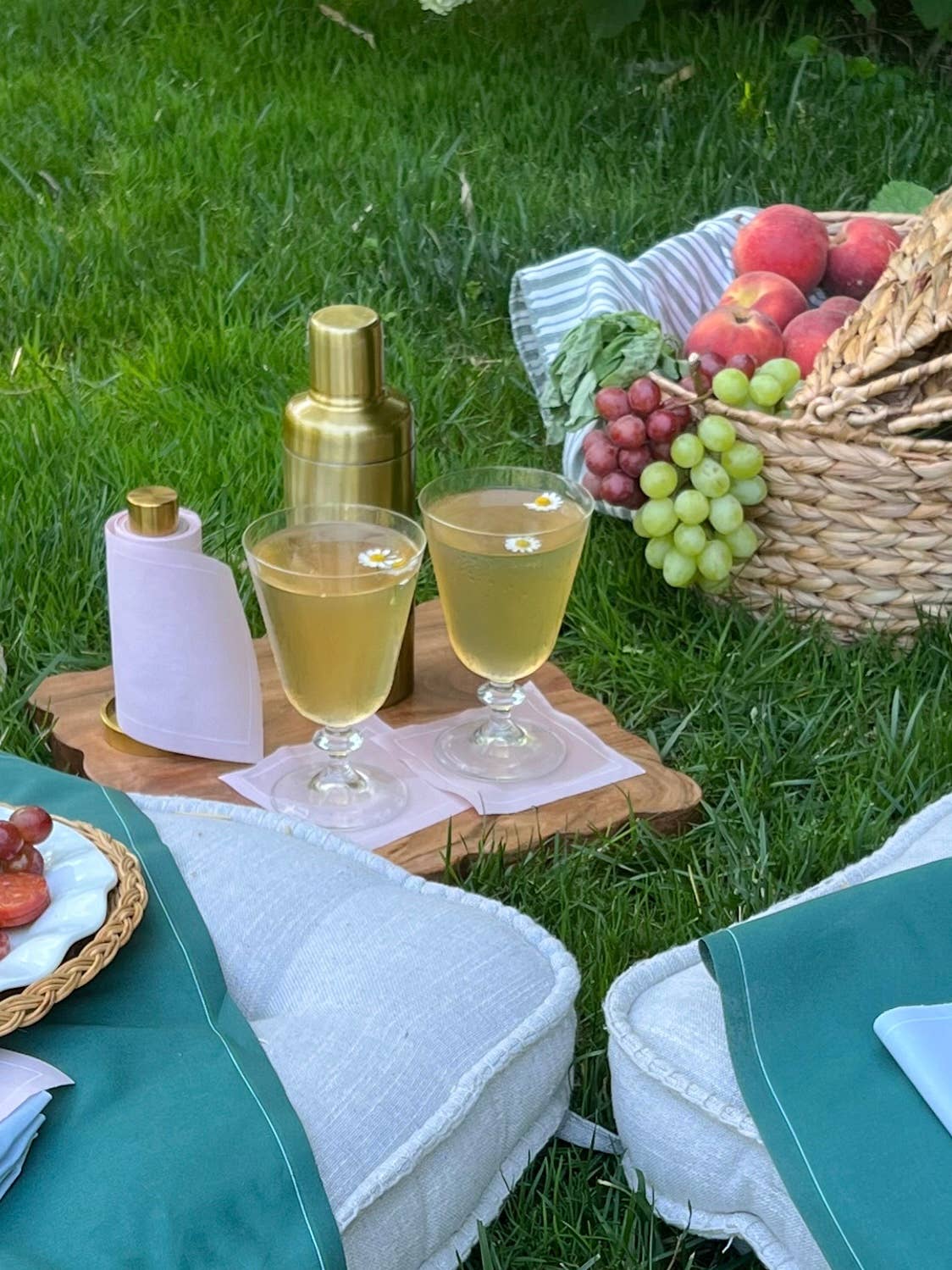COCKTAIL SIZE Gold Stand | For Cocktail Napkin Rolls