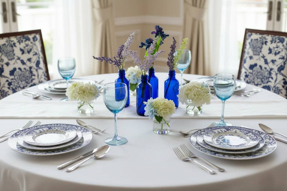 Apothecary Bottles Flower Vases, Centerpiece, Place Settings